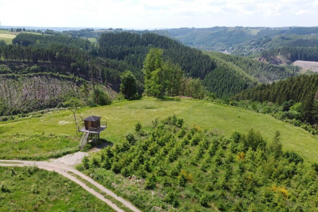 Le Grand Cerf 25 Pers, Malmedy- Chalet Rustique, Jardin Exterior foto